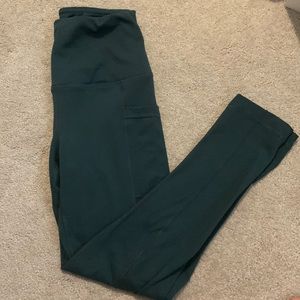 xs green yogalicious leggings